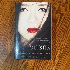 Memoirs of a Geisha Book